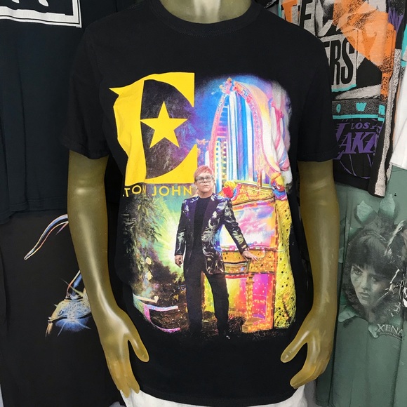 Tops - Elton John Yellow Brick Road Farewell Tour 2019 Size Medium
